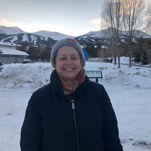 Meet your Posher, Lisa